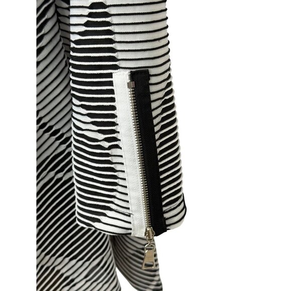 IC by Connie K Open Front Jacket Topper Black White Ribbed Pockets Artsy Size M - Picture 4 of 9